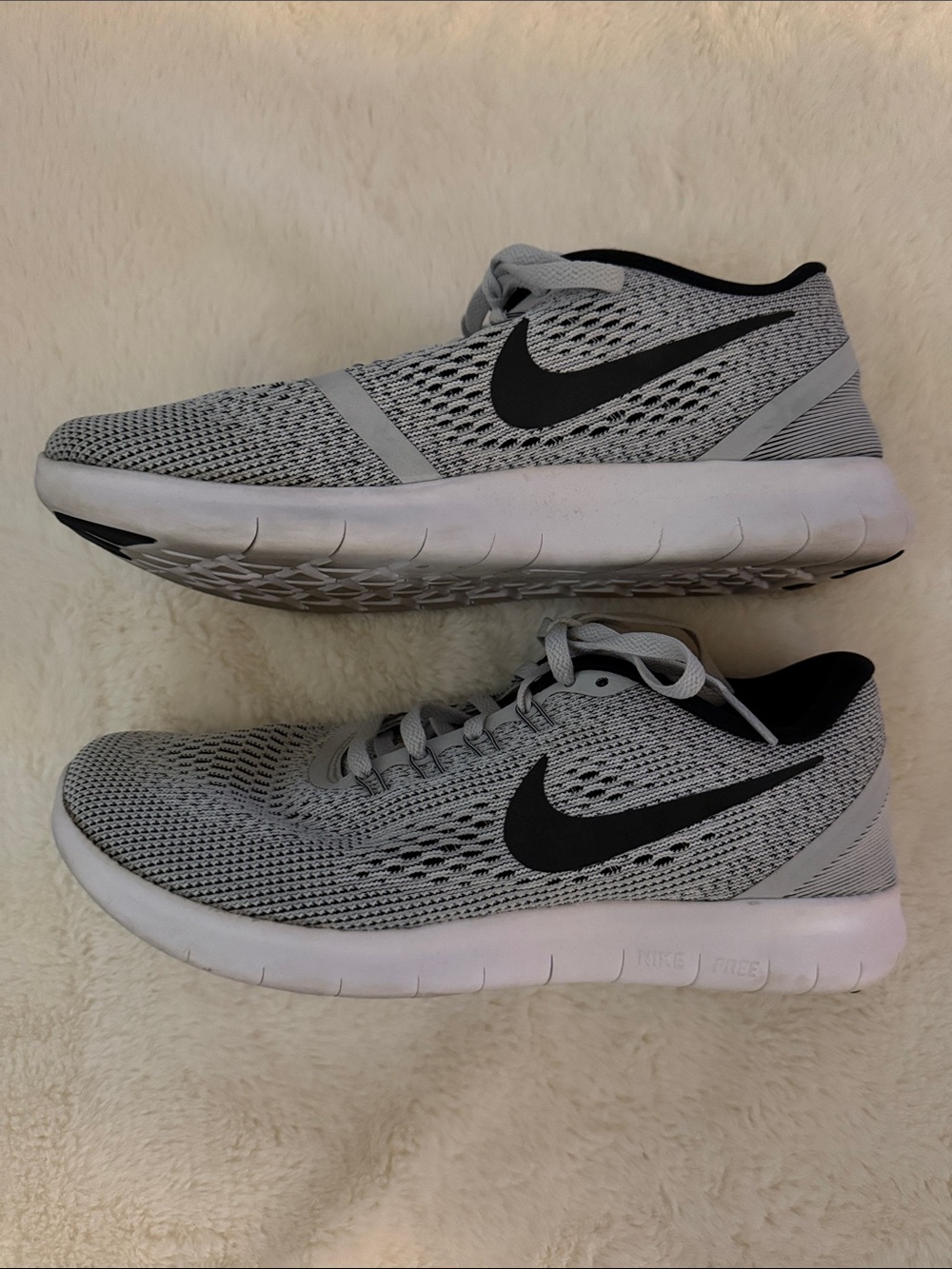 Nike Light Gray and Black Mesh Running Shoes